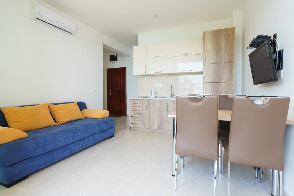 Apartment Superseaview Sutomore Esterno foto
